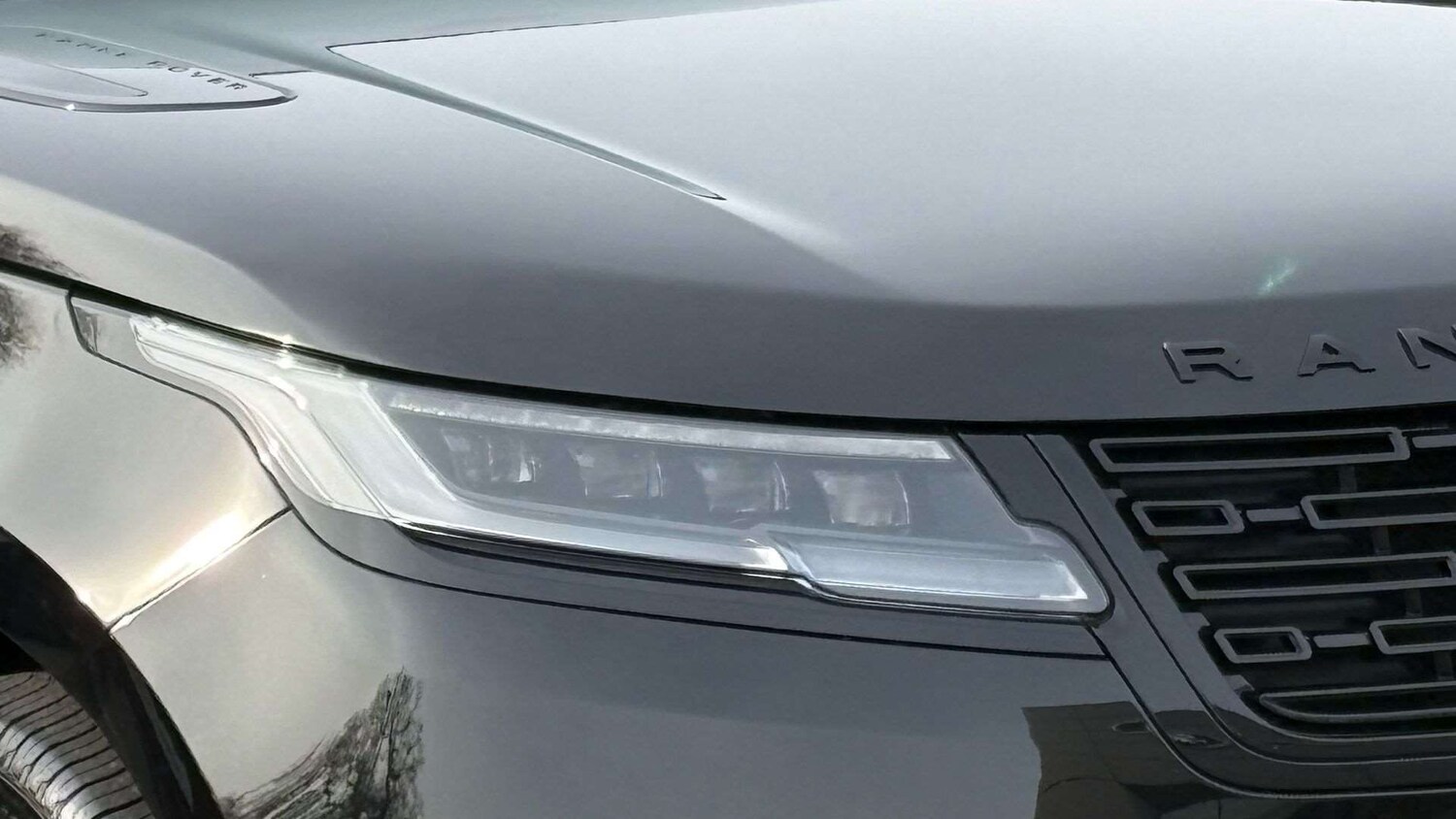 Used Land Rover Range Rover Velar 2024 for sale - 77361385: Photo 17