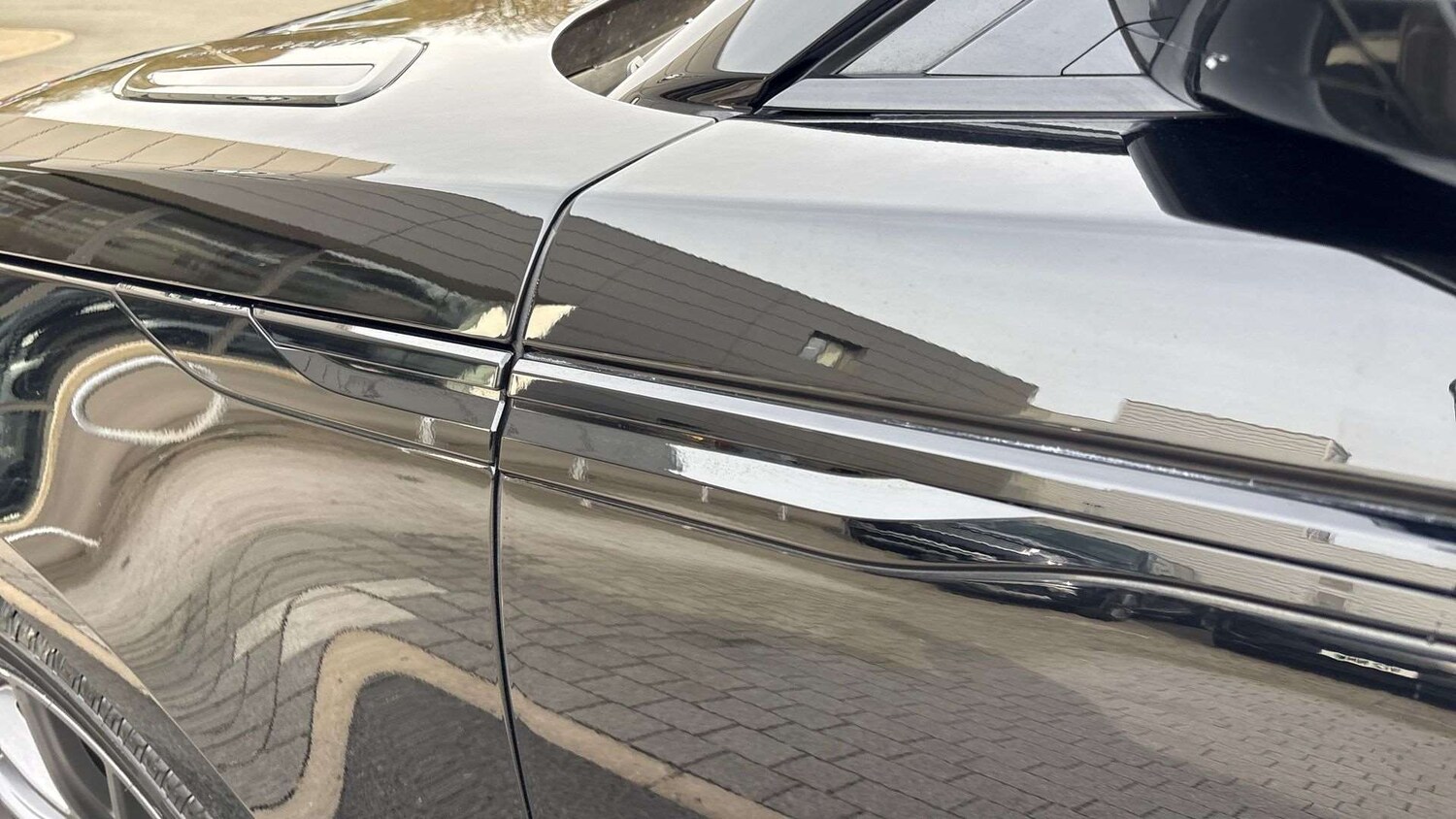 Used Land Rover Range Rover Velar 2024 for sale - 77361385: Photo 28