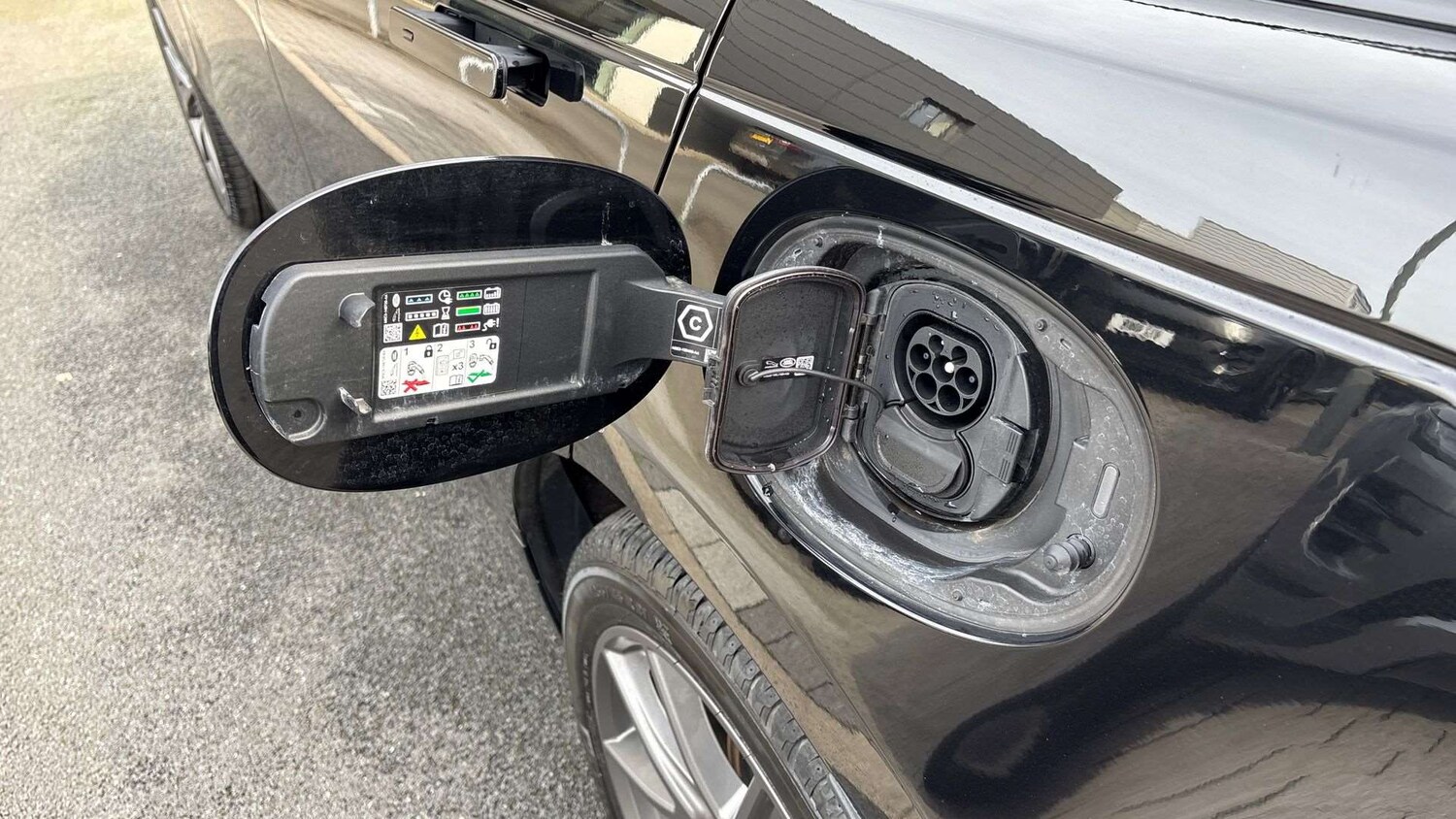 Used Land Rover Range Rover Velar 2024 for sale - 77361385: Photo 29