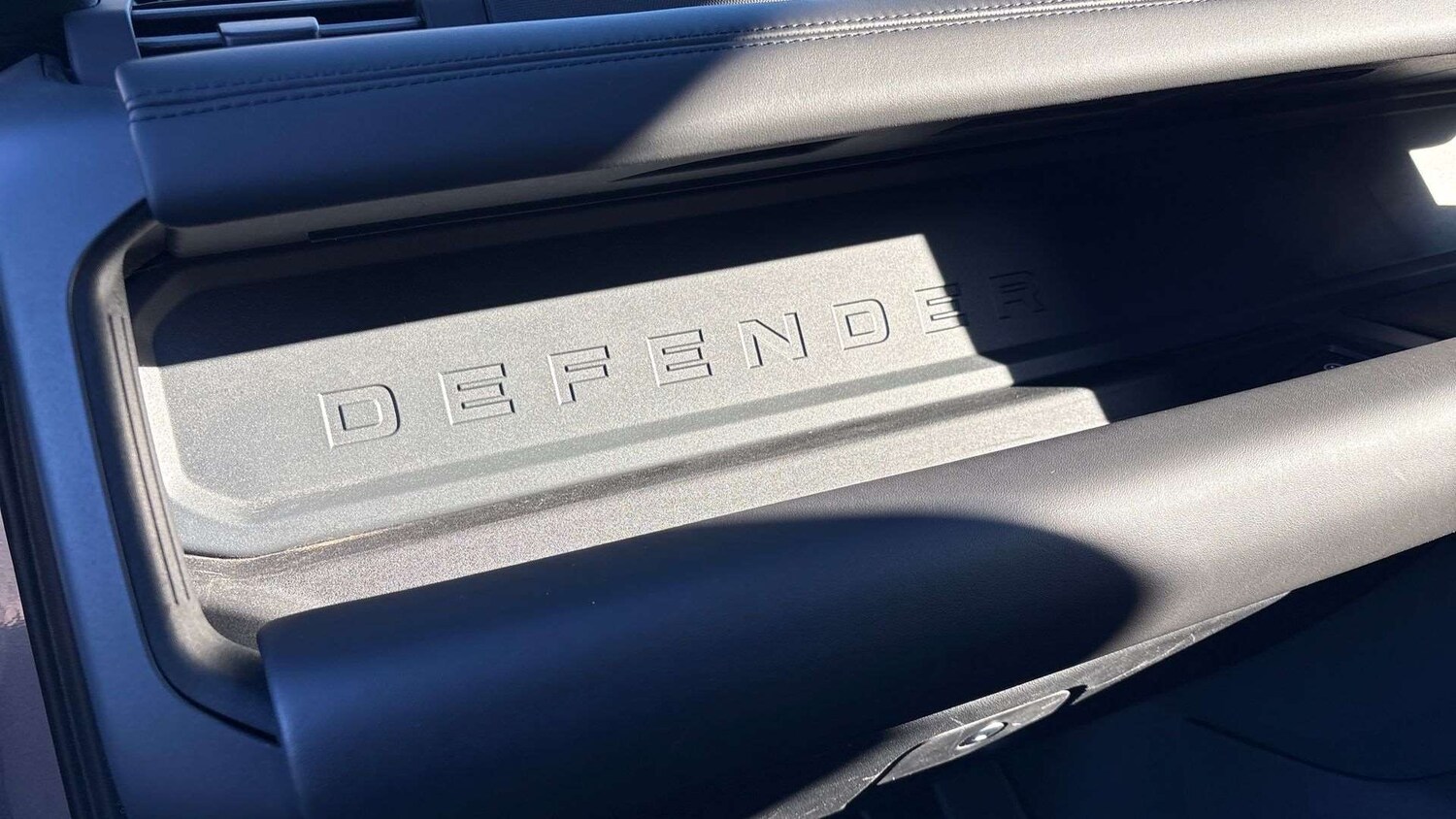 Used Land Rover Defender 110 2024 for sale - 76587688: Photo 29