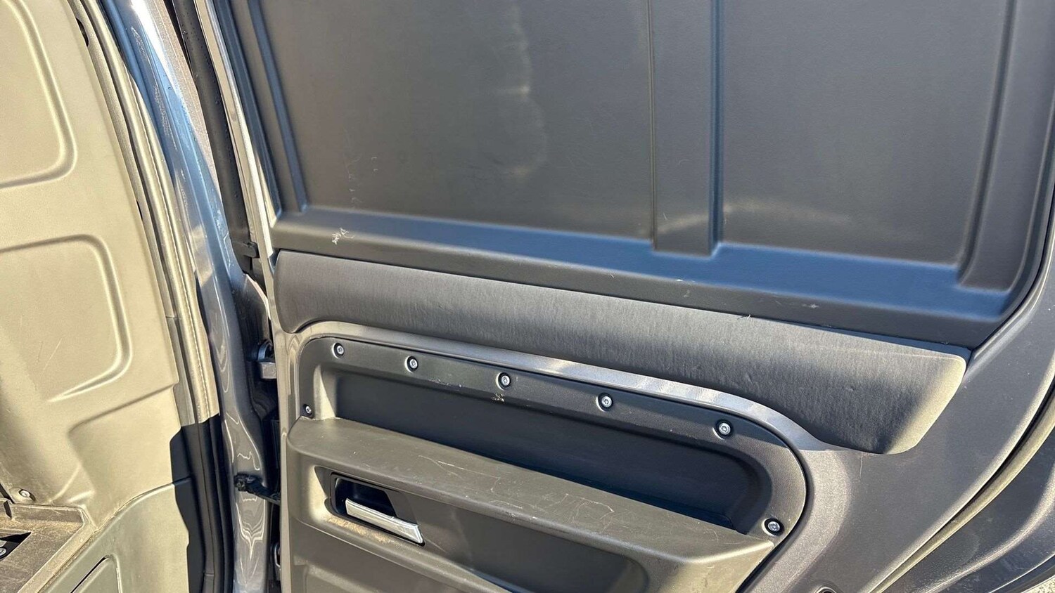 Used Land Rover Defender 110 2024 for sale - 76587688: Photo 33