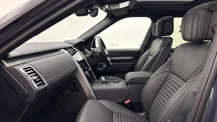 Used Land Rover Discovery 2024 for sale - 77972824: Photo 3