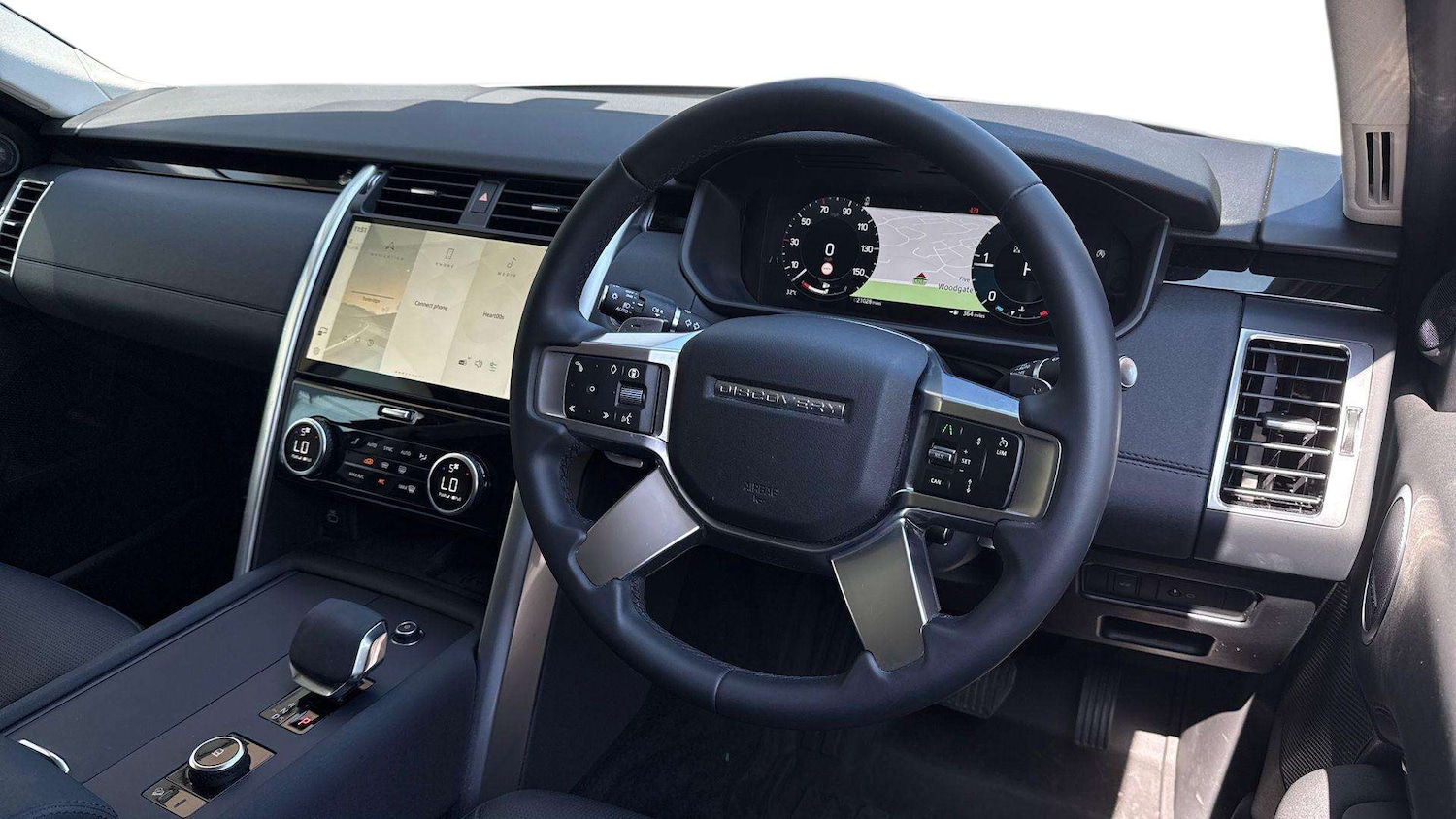 Used Land Rover Discovery 2024 for sale - 76460238: Photo 15