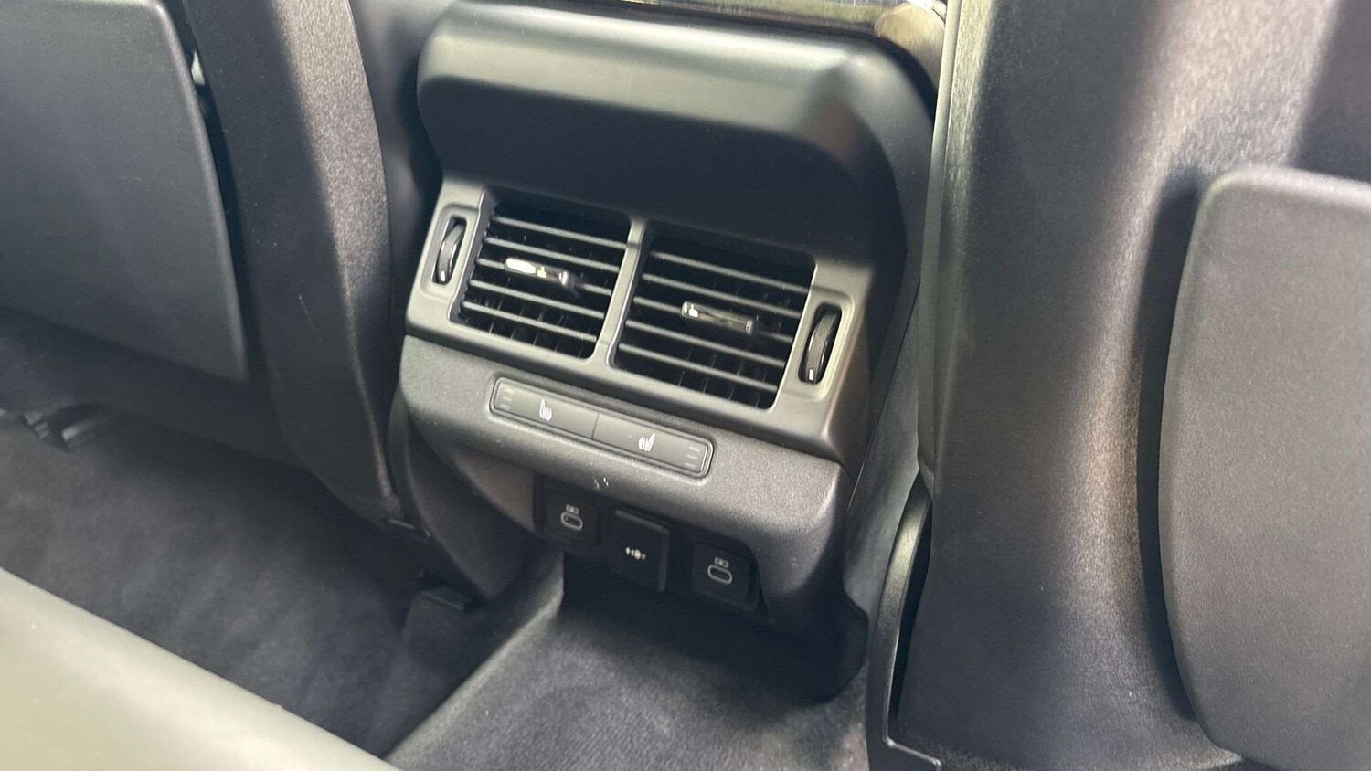 Used Land Rover Range Rover Evoque 2024 for sale - 76661846: Photo 18