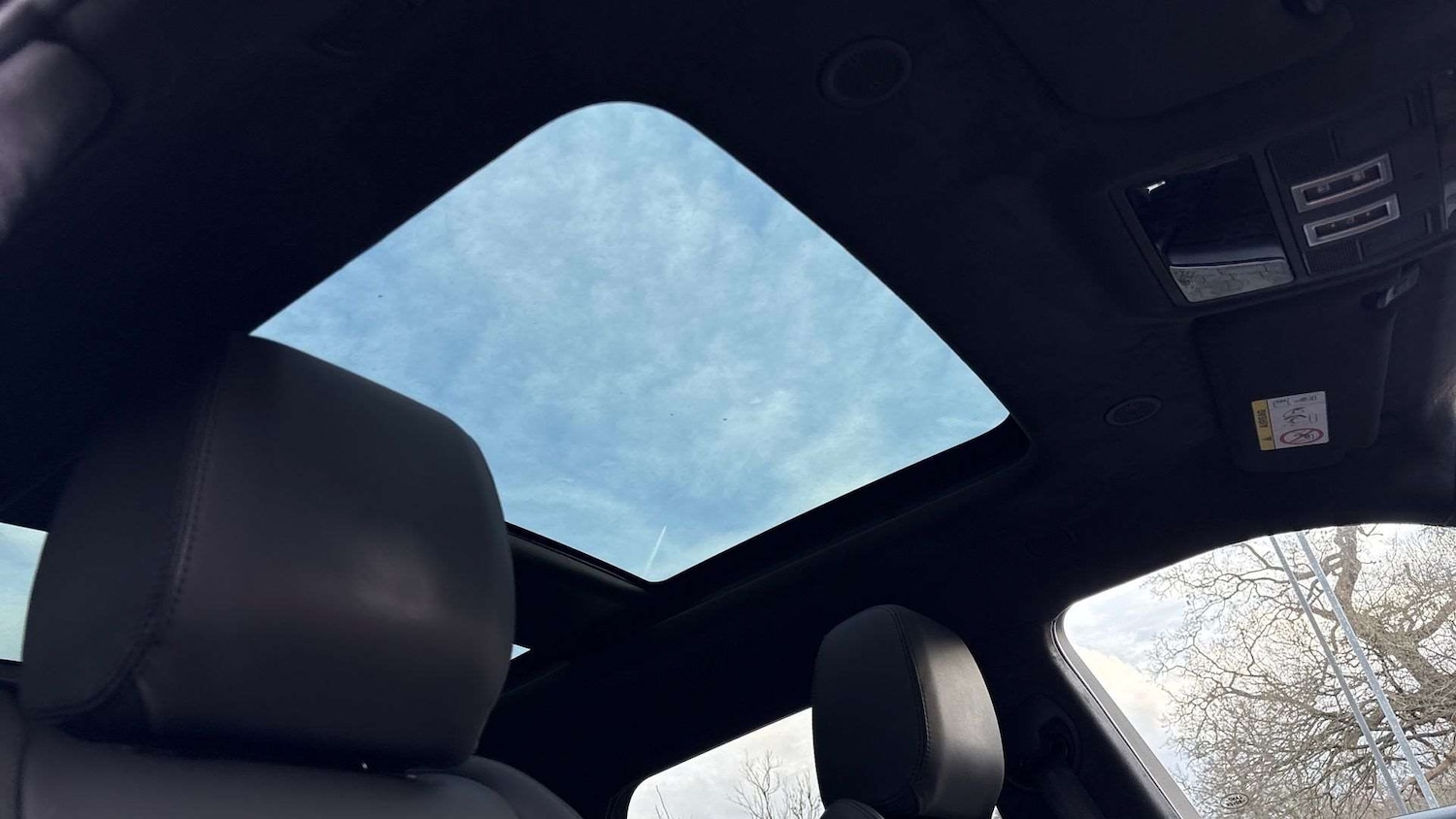 Used Land Rover Range Rover Evoque 2024 for sale - 76661846: Photo 21