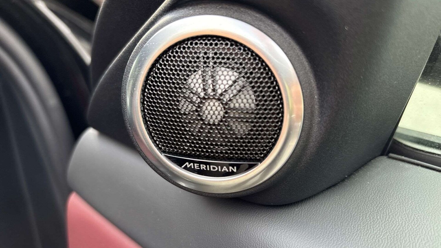 Used Land Rover Range Rover Evoque 2024 for sale - 76661846: Photo 24