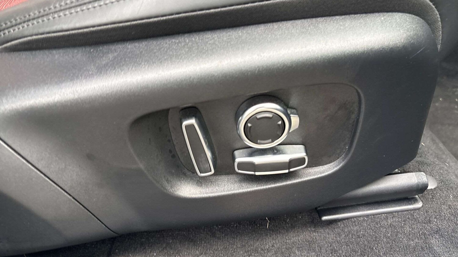 Used Land Rover Range Rover Evoque 2024 for sale - 76661846: Photo 34