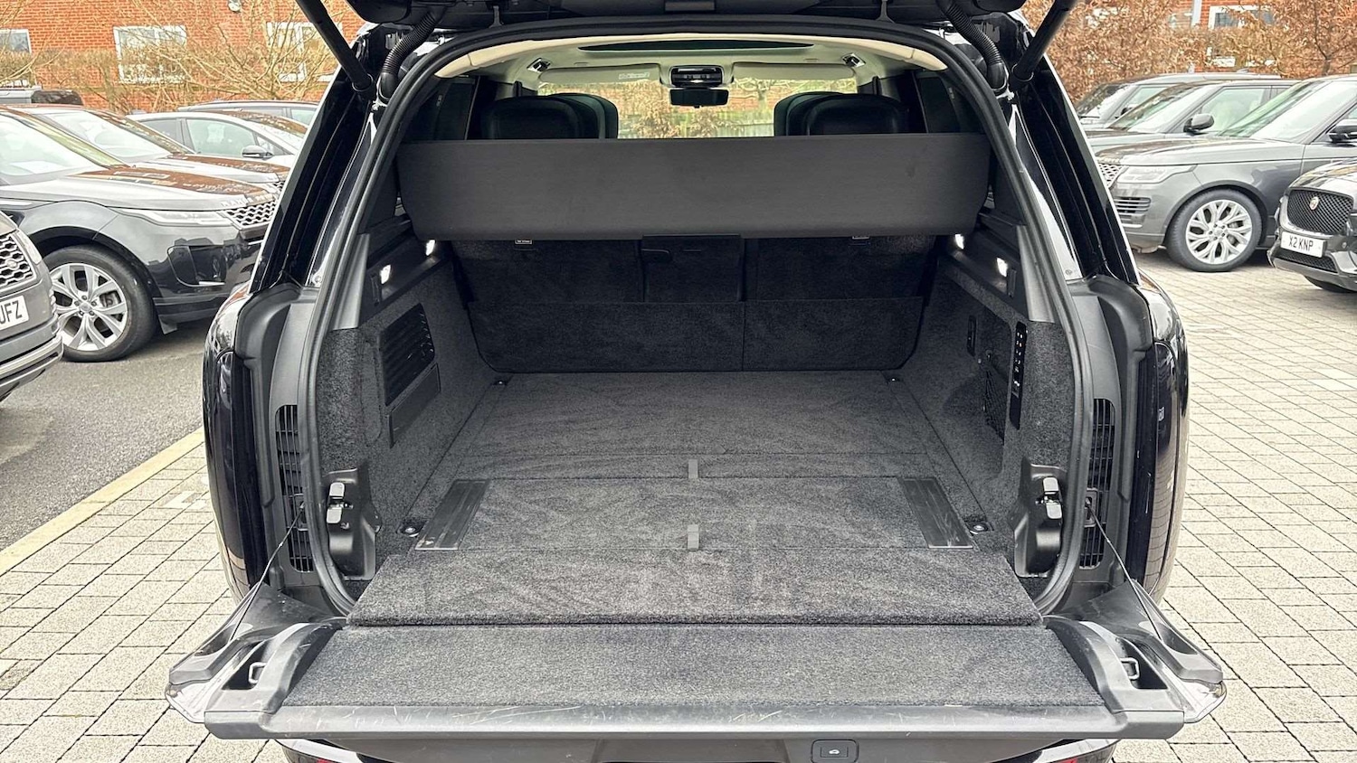 Used Land Rover Range Rover 2024 for sale - 77134819: Photo 10