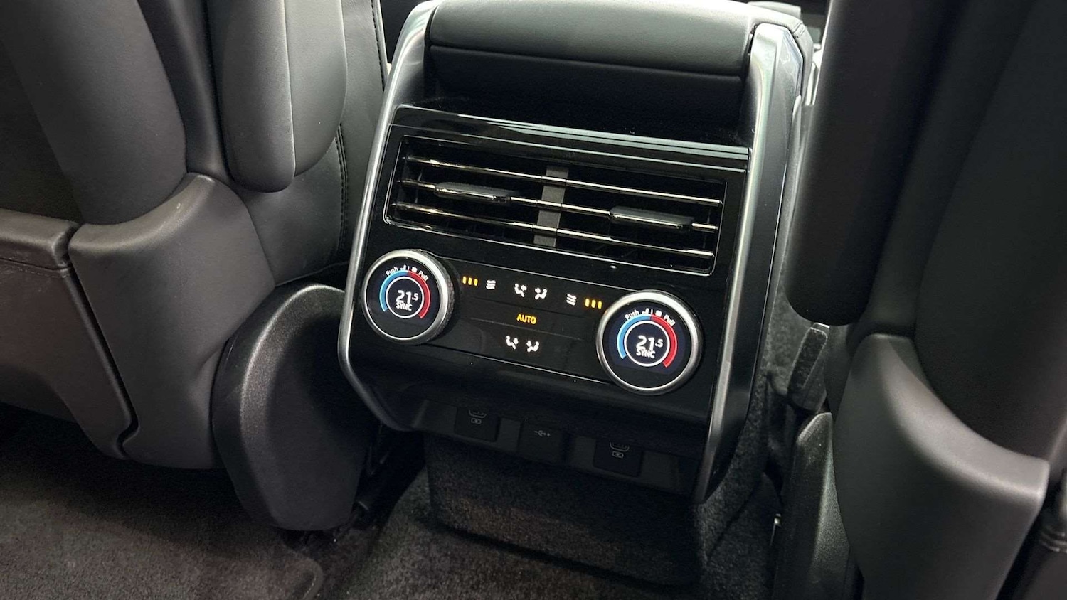 Used Land Rover Range Rover 2024 for sale - 77134819: Photo 18