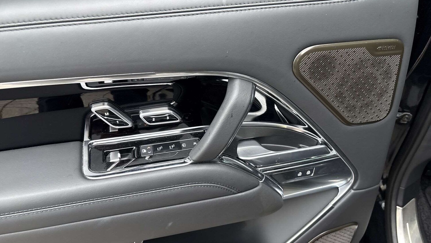 Used Land Rover Range Rover 2024 for sale - 77134819: Photo 32