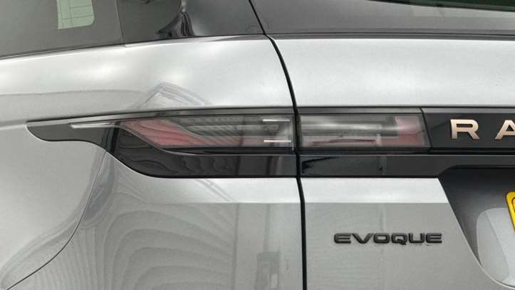 Used Land Rover Range Rover Evoque 2024 for sale - 78076699: Photo 19