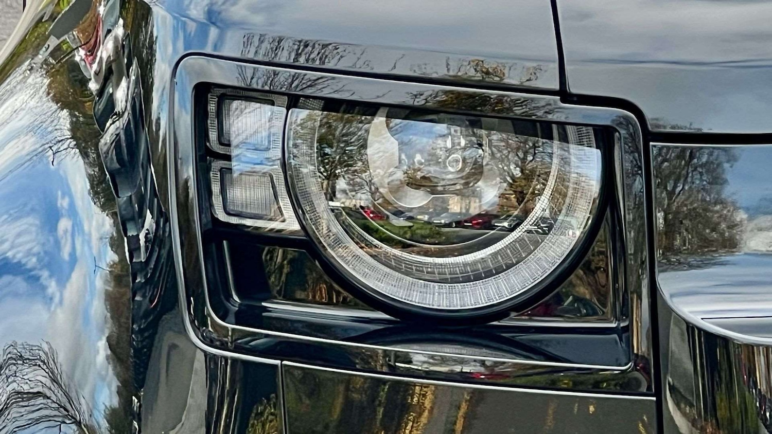 Used Land Rover Defender 90 2023 for sale - 76459953: Photo 17