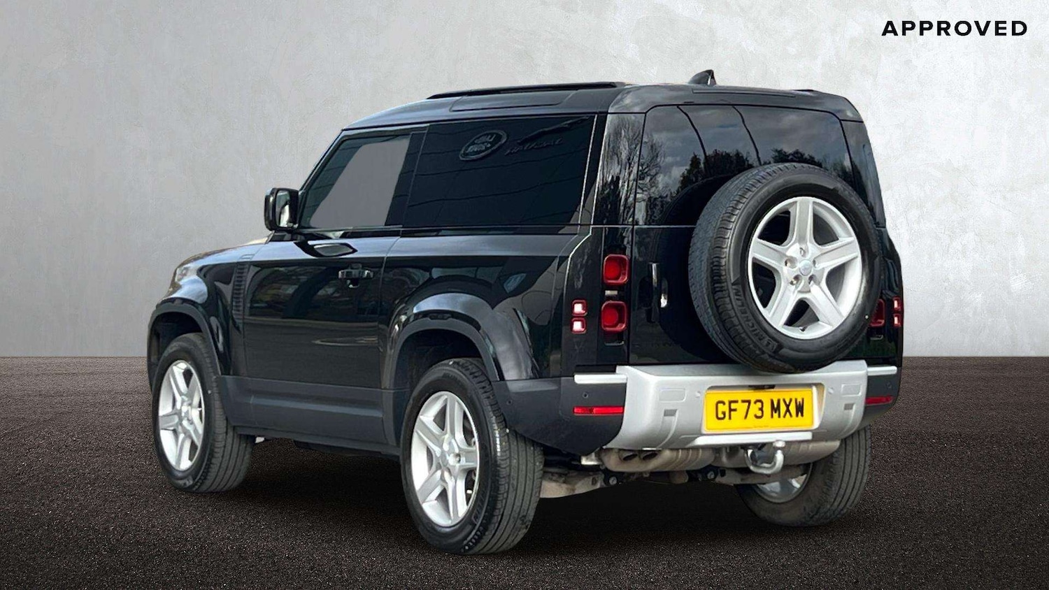 Used Land Rover Defender 90 2023 for sale - 76459953: Photo 2