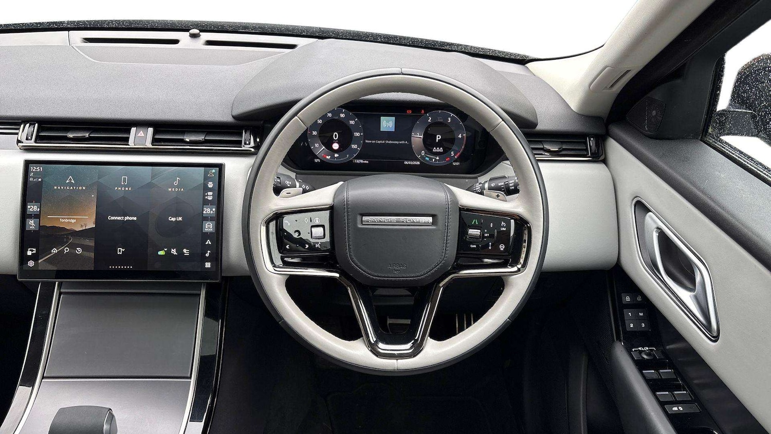 Used Land Rover Range Rover Velar 2024 for sale - 77661205: Photo 15