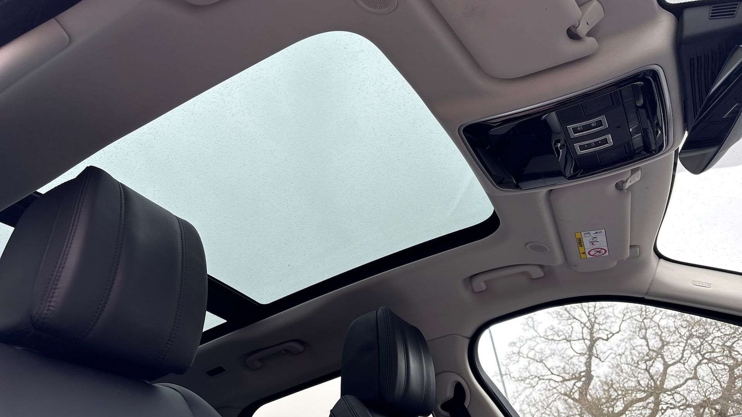 Used Land Rover Range Rover Velar 2024 for sale - 77661205: Photo 21