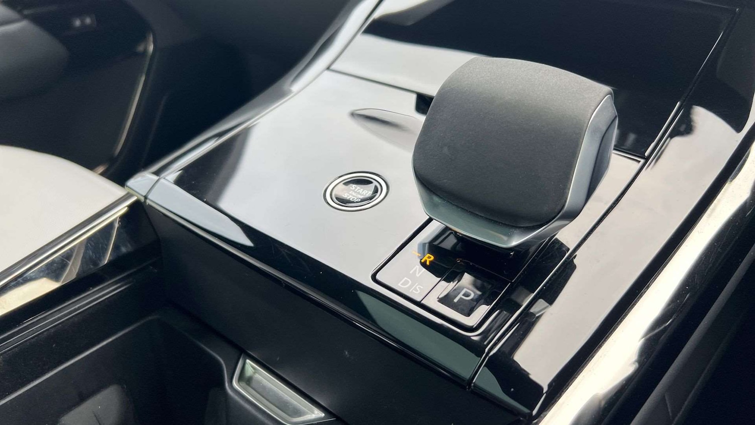 Used Land Rover Range Rover Sport 2024 for sale - 76576018: Photo 13