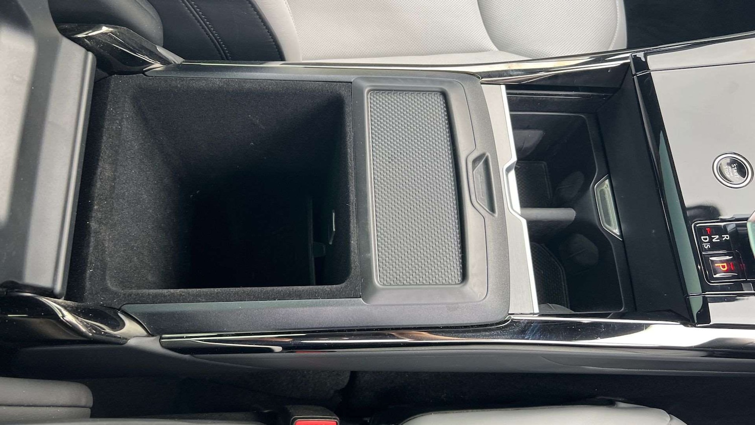 Used Land Rover Range Rover Sport 2024 for sale - 76576018: Photo 35