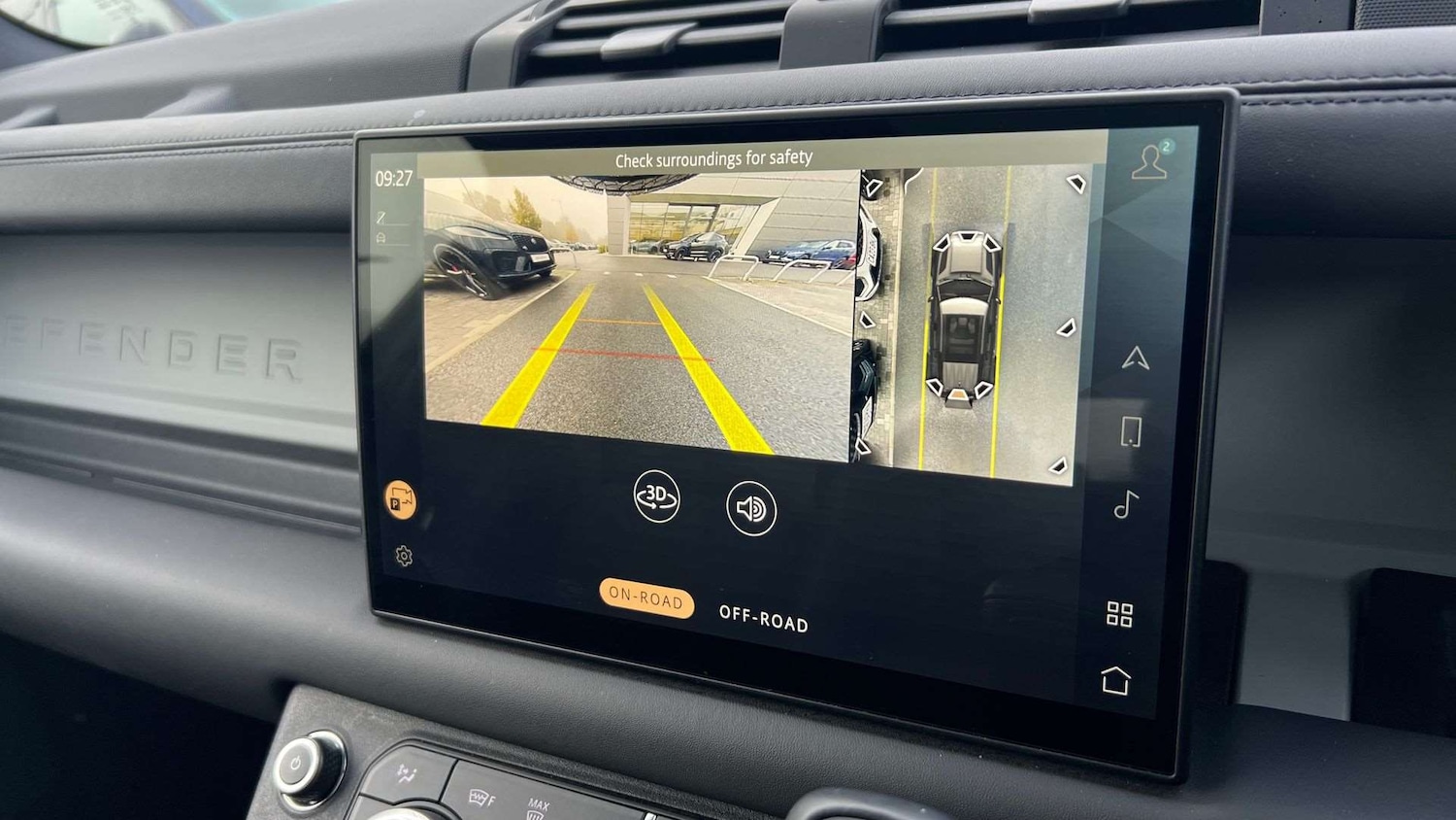 Used Land Rover Defender 2024 for sale - 76587622: Photo 12