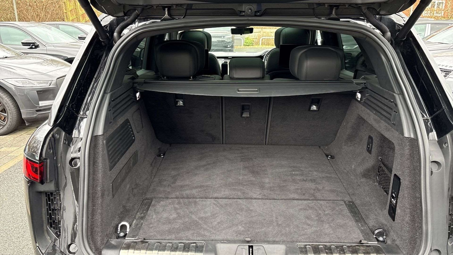 Used Land Rover Range Rover Sport 2024 for sale - 76624495: Photo 10