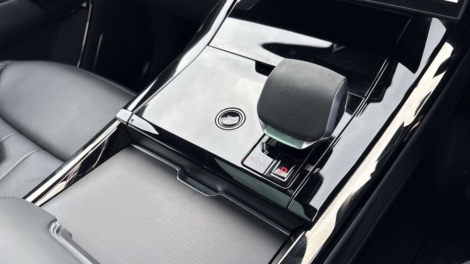 Used Land Rover Range Rover Sport 2024 for sale - 76624495: Photo 13