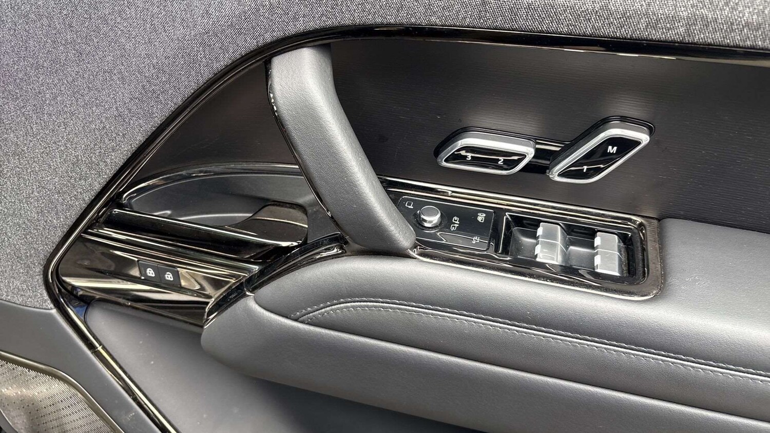 Used Land Rover Range Rover Sport 2024 for sale - 76624495: Photo 25