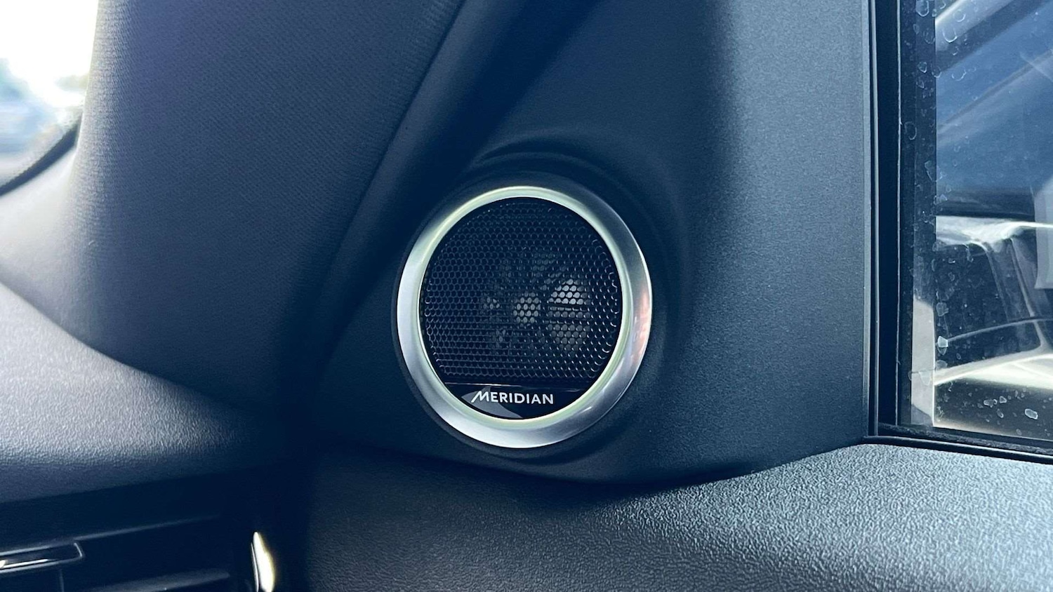 Used Land Rover Range Rover Evoque 2025 for sale - 78037505: Photo 24