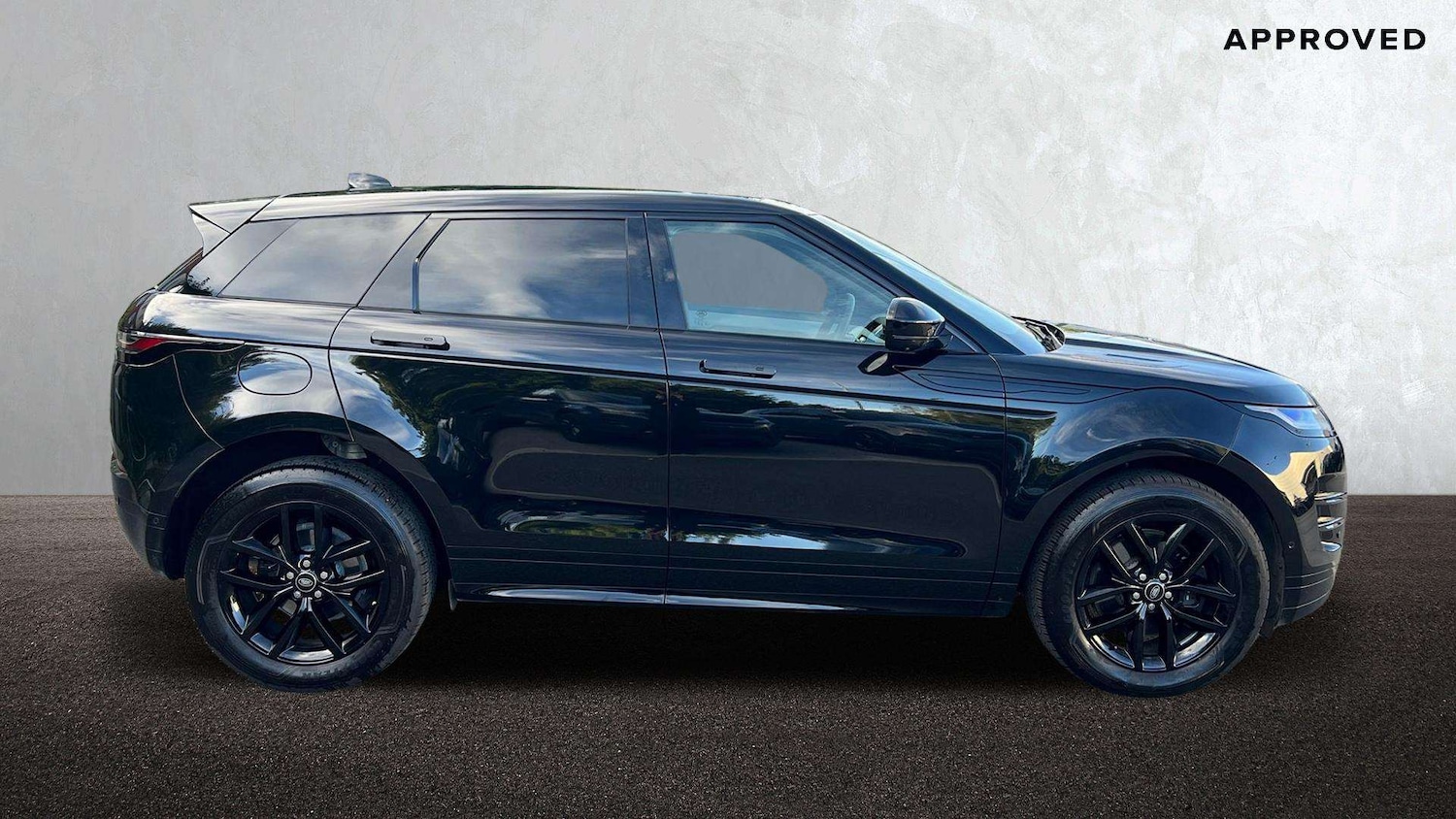 Used Land Rover Range Rover Evoque 2025 for sale - 78037505: Photo 5