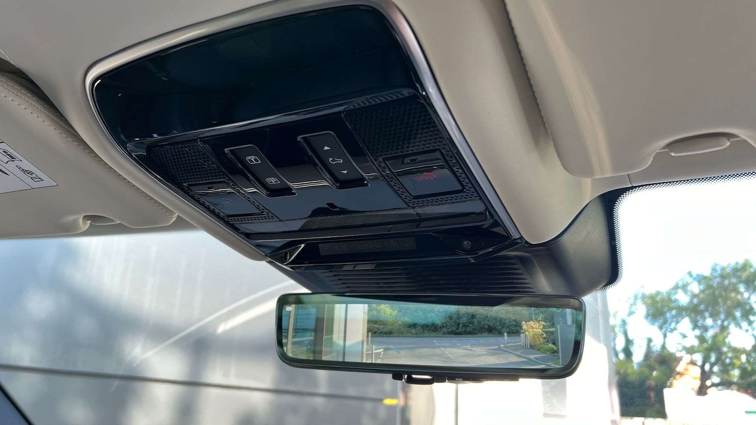 Used Land Rover Range Rover 2025 for sale - 76460012: Photo 23