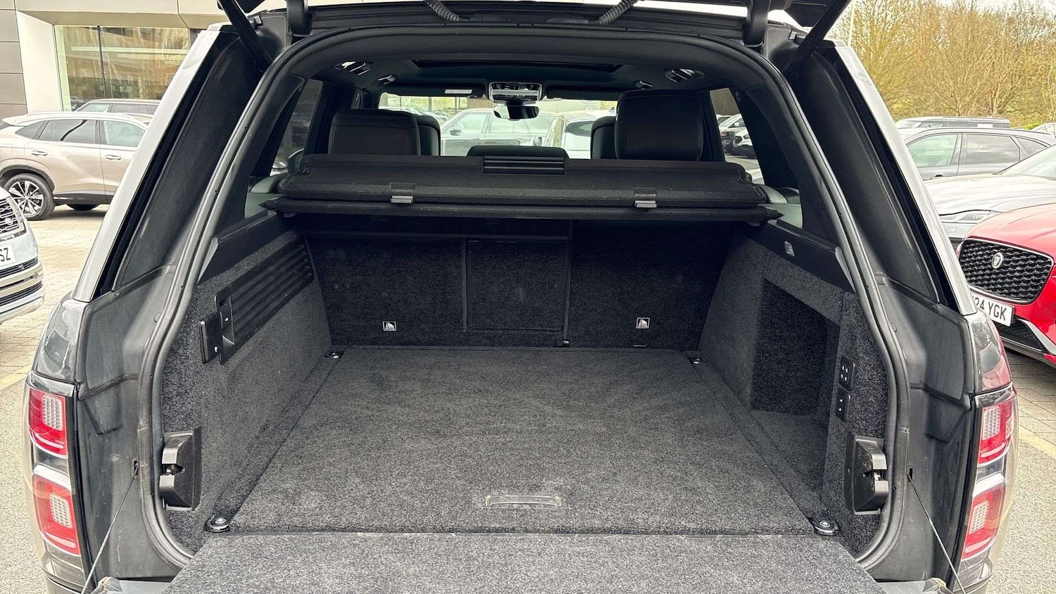 Used Land Rover Range Rover 2020 for sale - 78010240: Photo 10