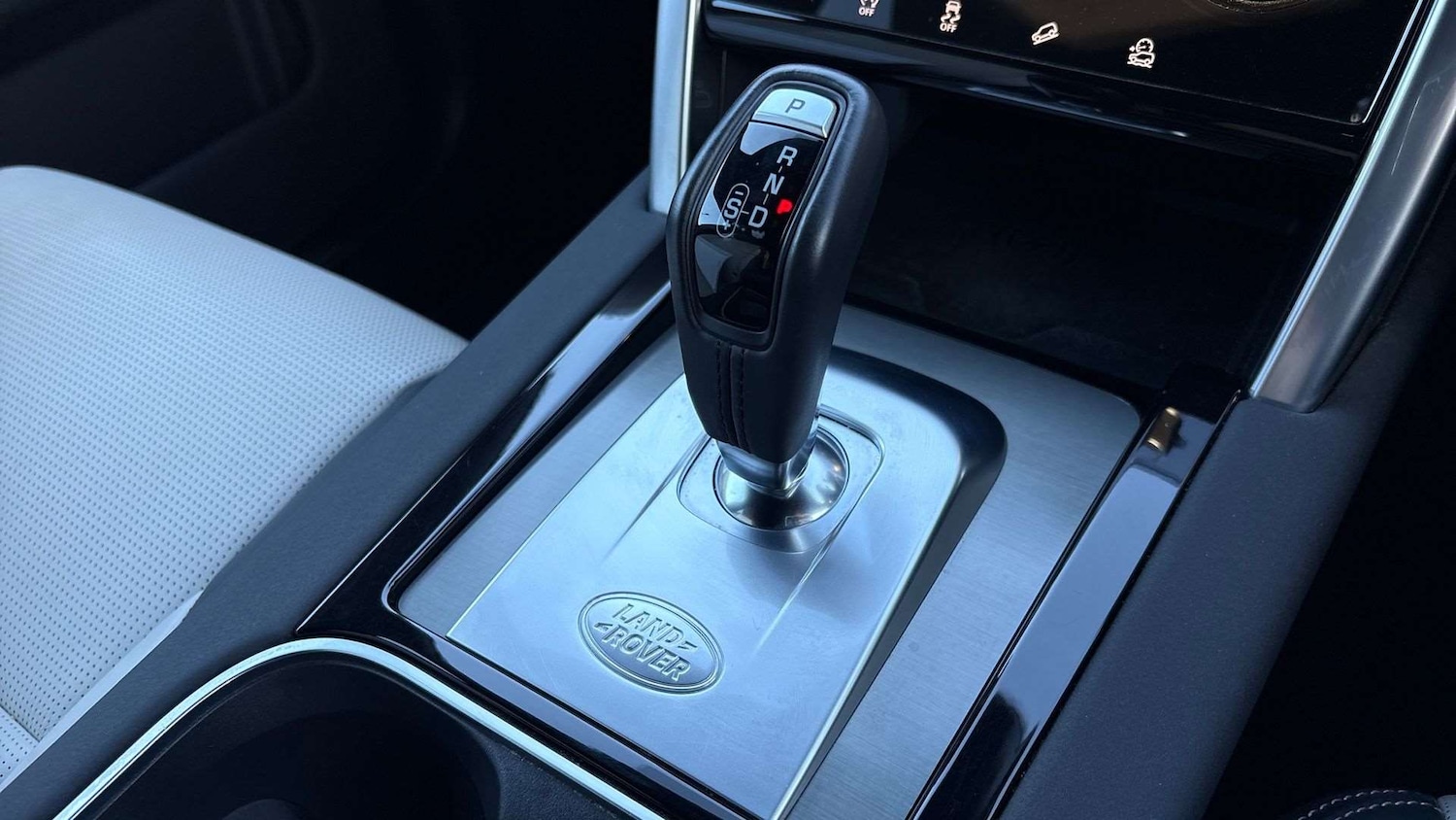 Used Land Rover Discovery Sport for sale - 77219722: Photo 13