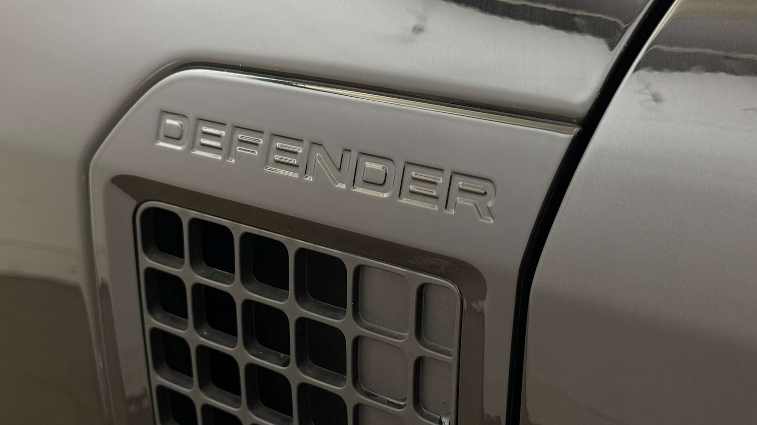 Used Land Rover Defender 2024 for sale - 76460182: Photo 20