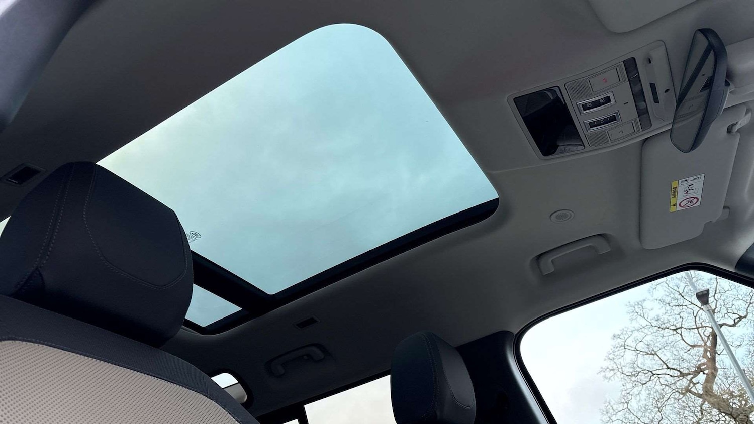 Used Land Rover Defender 2022 for sale - 76789239: Photo 21