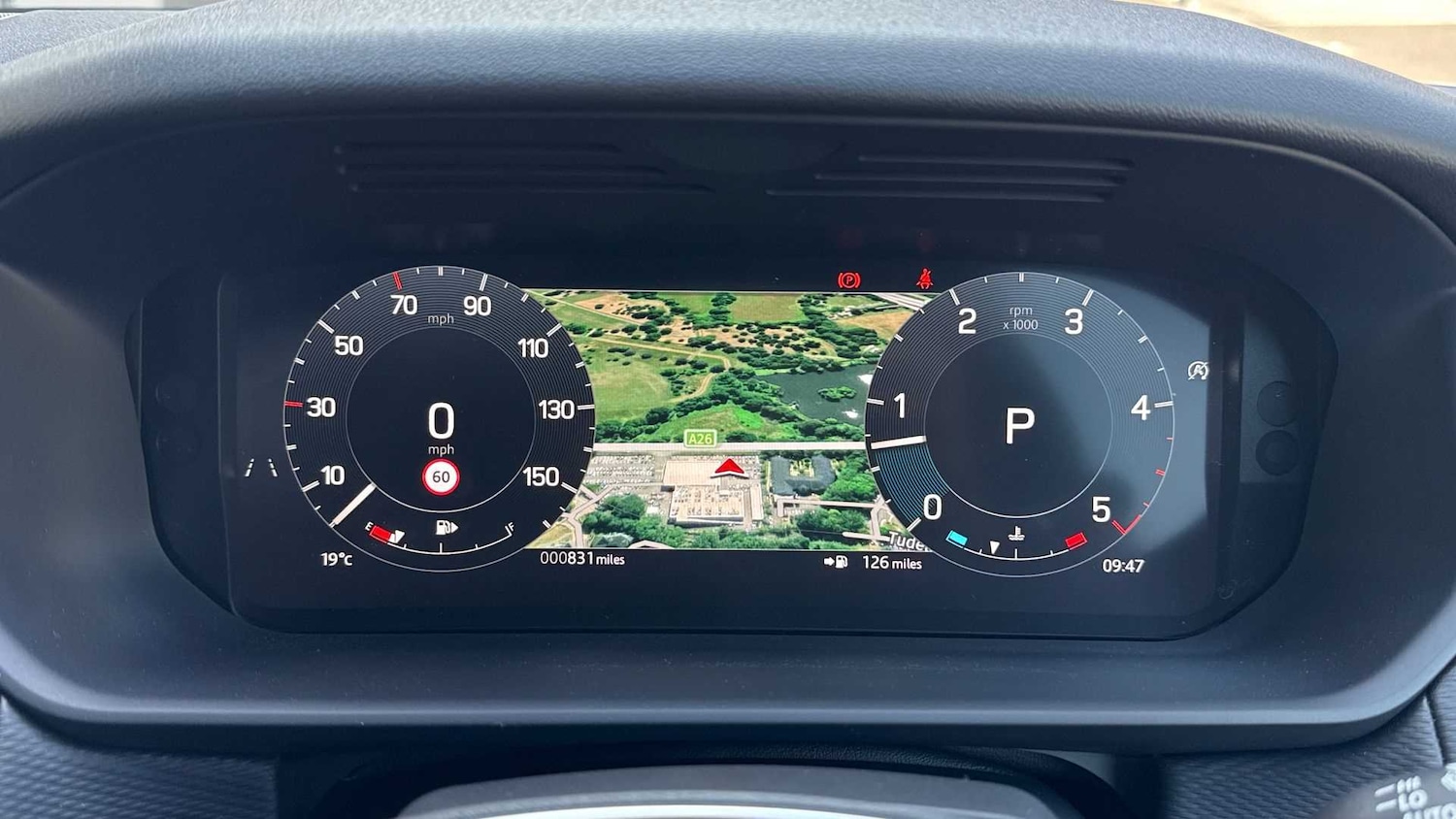 Used Land Rover Discovery 2025 for sale - 77443410: Photo 16