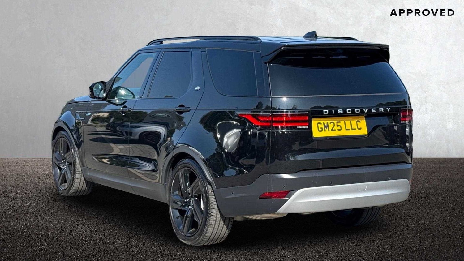 Used Land Rover Discovery 2025 for sale - 77443410: Photo 2