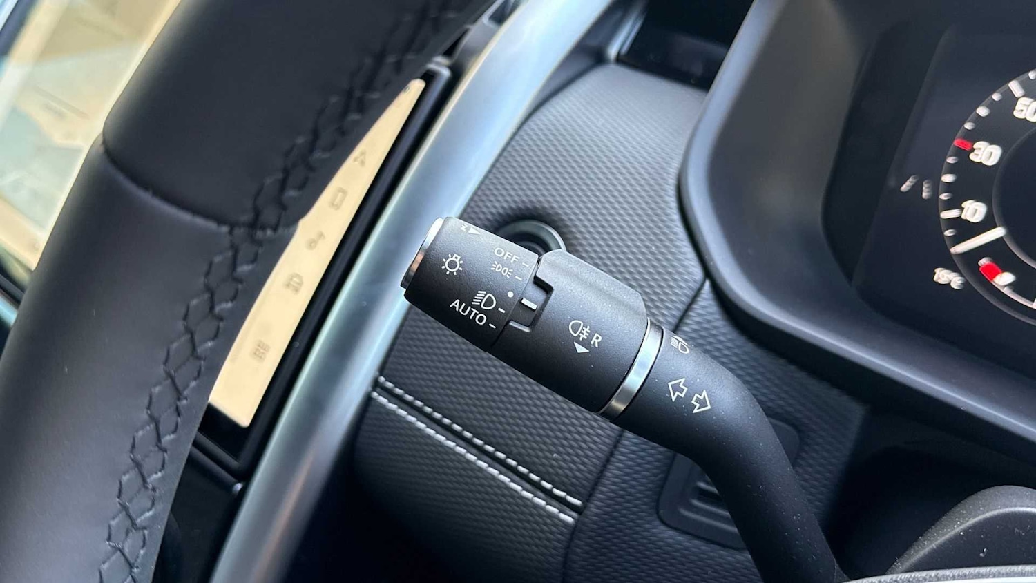 Used Land Rover Discovery 2025 for sale - 77443410: Photo 27