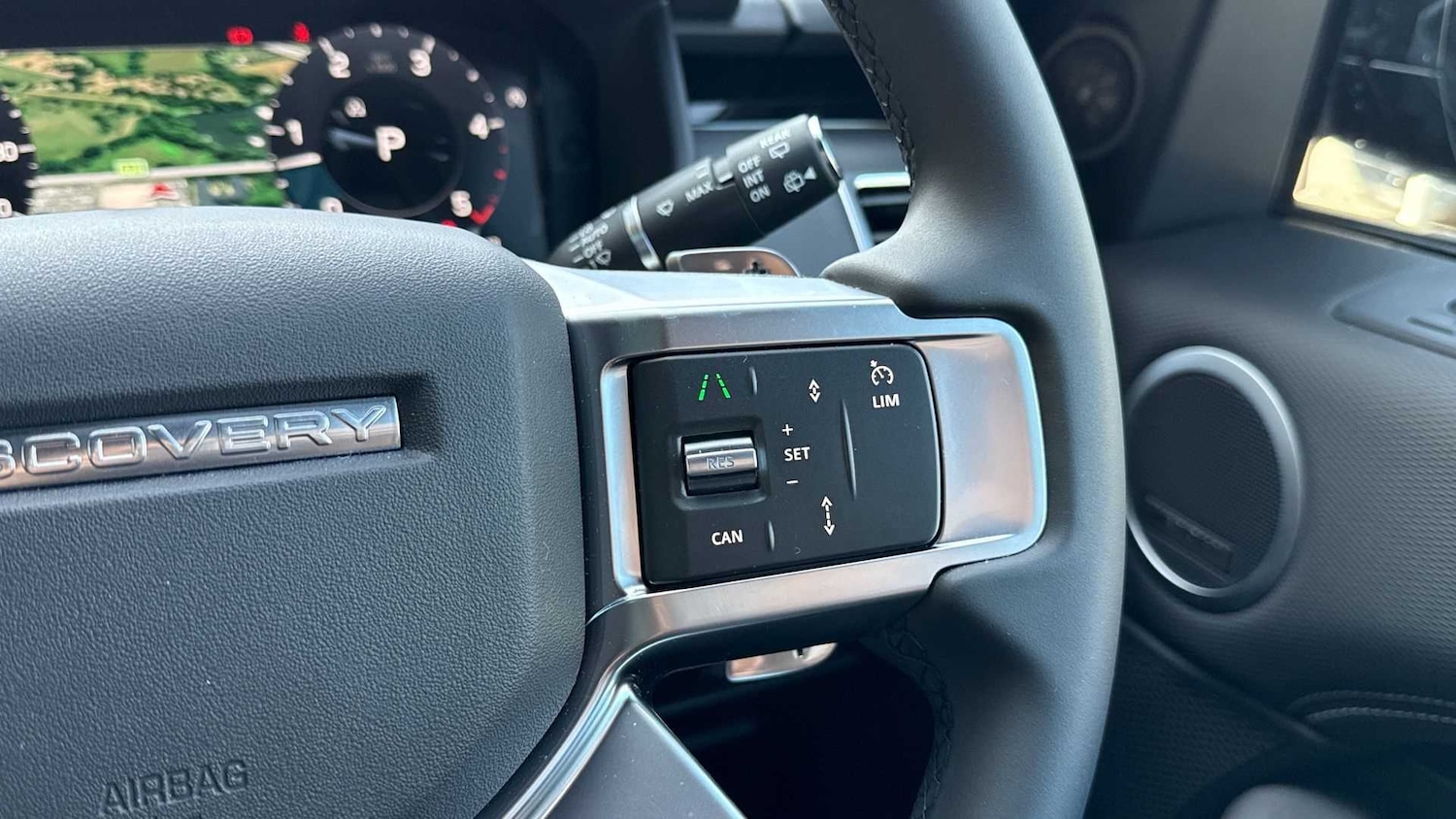 Used Land Rover Discovery 2025 for sale - 77443410: Photo 30