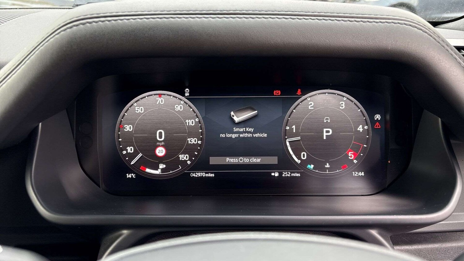 Used Land Rover Defender 2022 for sale - 76587549: Photo 16