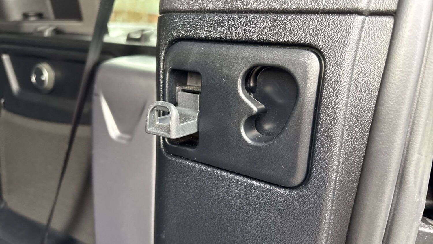 Used Land Rover Defender 2022 for sale - 76587549: Photo 27