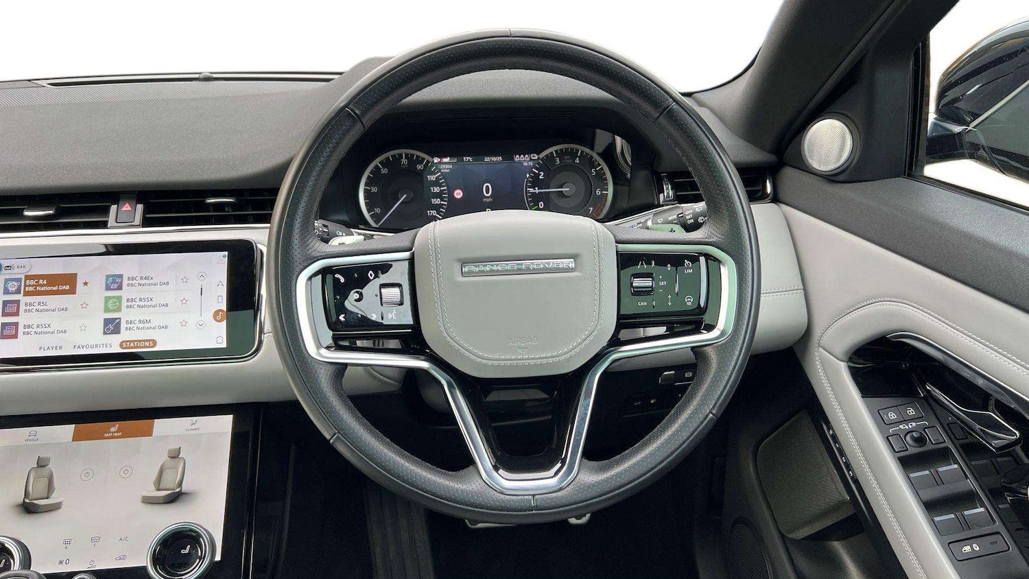 Used Land Rover Range Rover Evoque 2022 for sale - 76460524: Photo 15