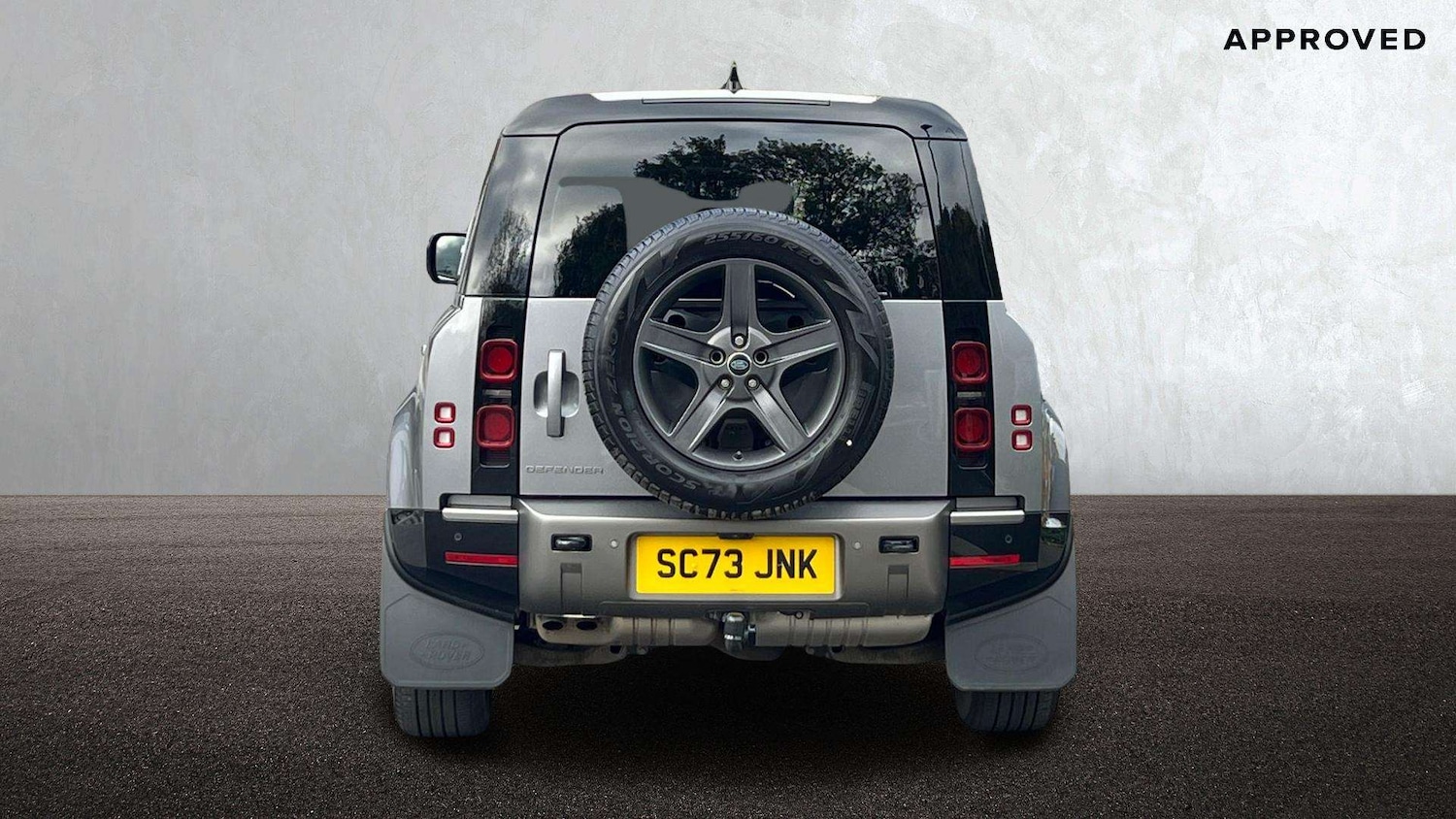 Used Land Rover Defender 2024 for sale - 76460277: Photo 6