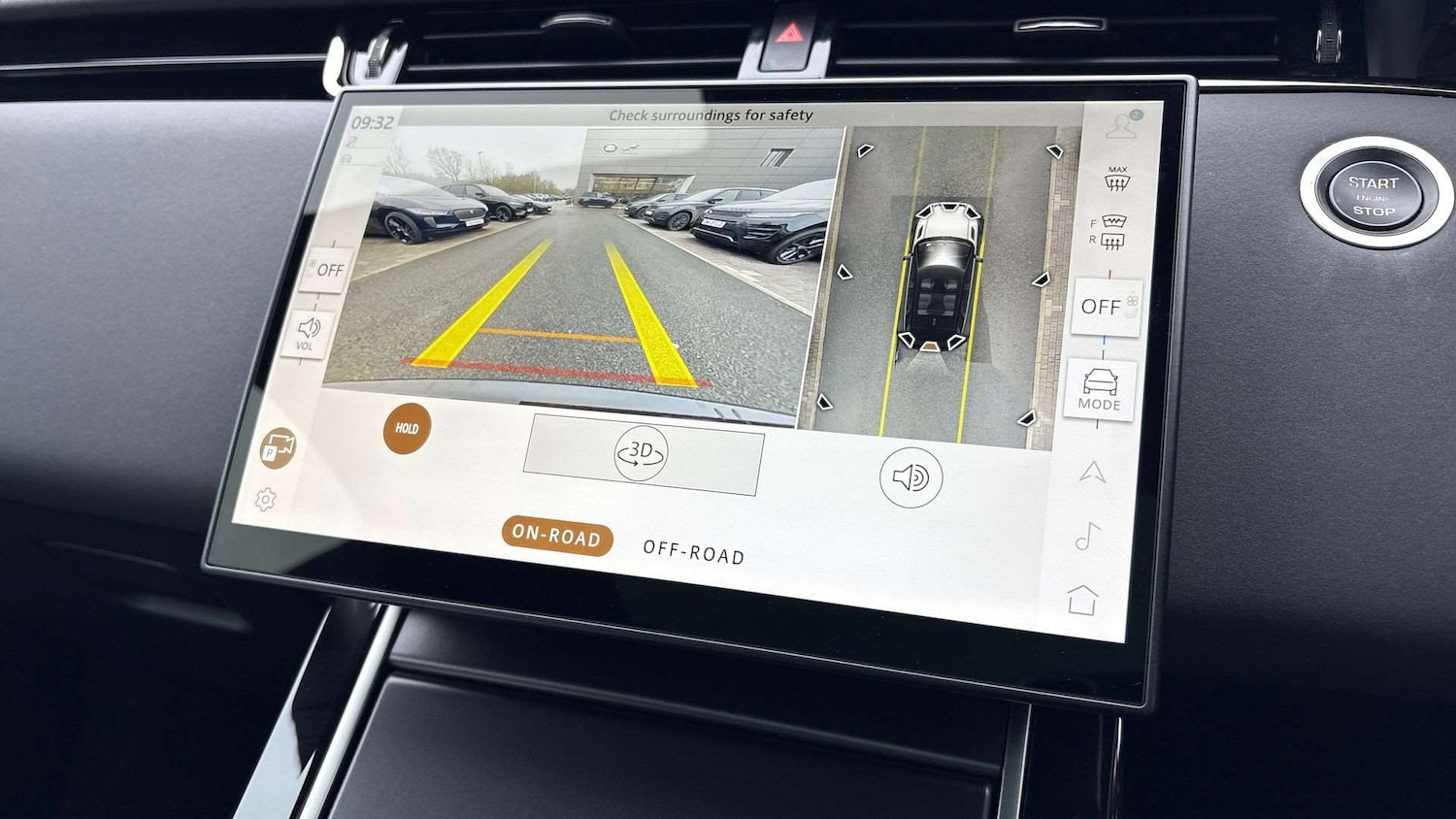 Used Land Rover Range Rover Evoque 2025 for sale - 77443507: Photo 12