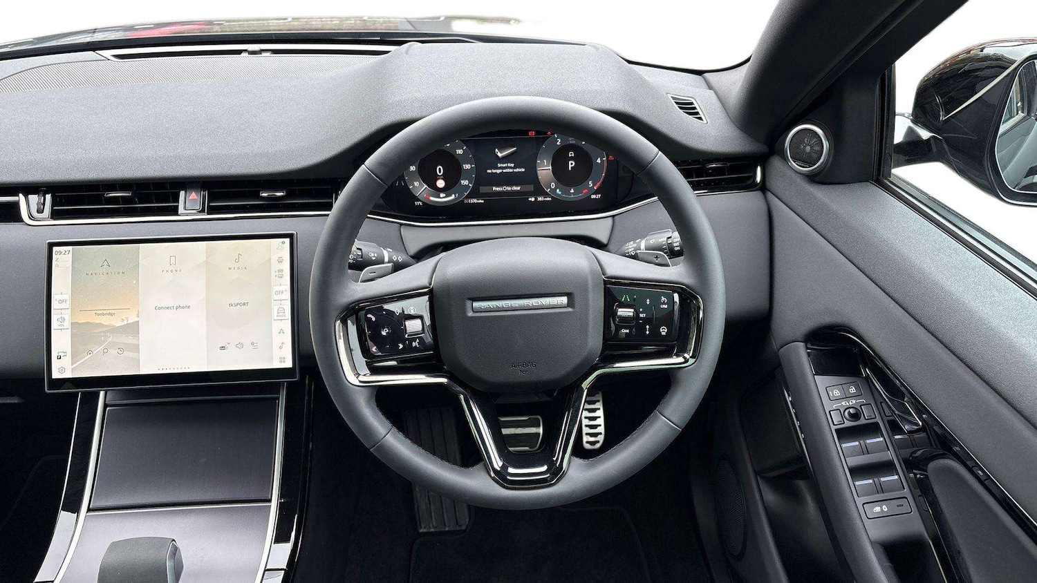 Used Land Rover Range Rover Evoque 2025 for sale - 77443507: Photo 15