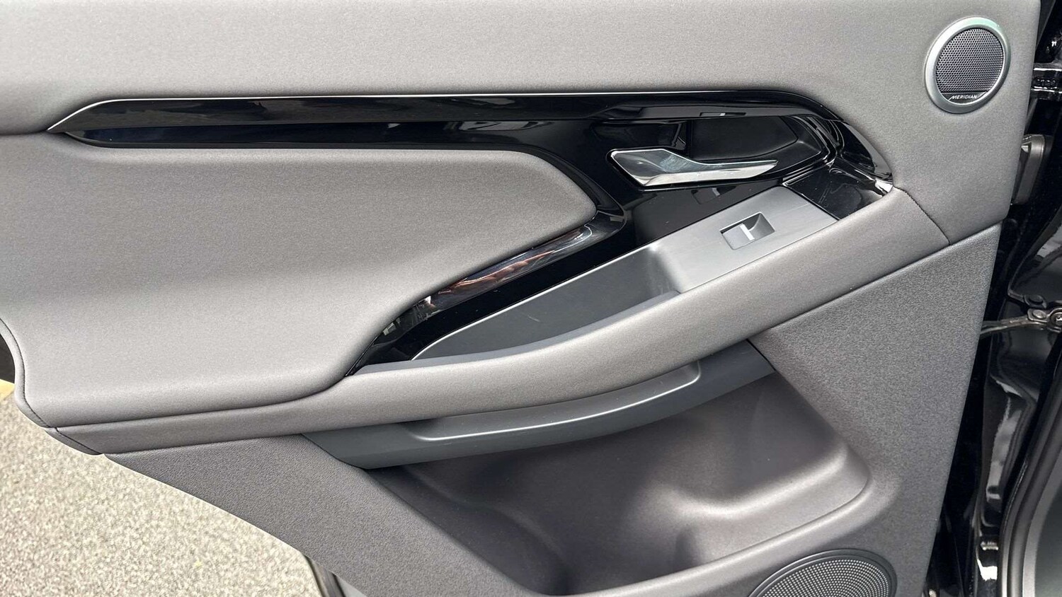 Used Land Rover Range Rover Evoque 2025 for sale - 77443507: Photo 31