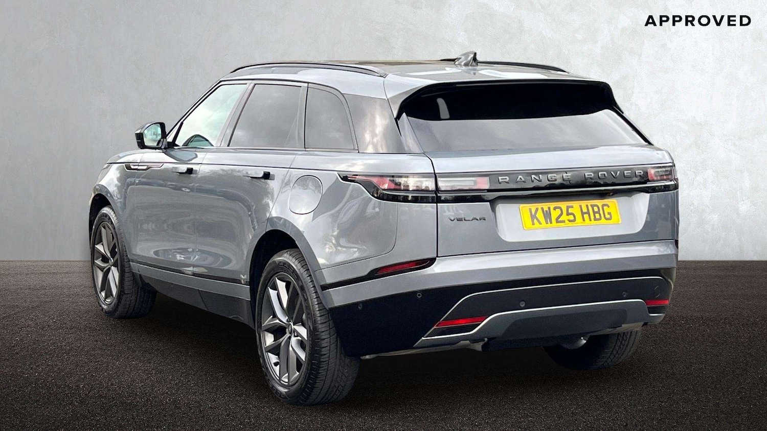 Used Land Rover Range Rover Velar 2025 for sale - 76967834: Photo 2