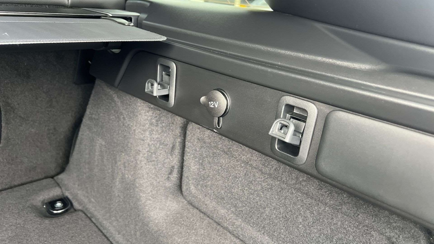 Used Land Rover Range Rover Velar 2025 for sale - 76967834: Photo 27