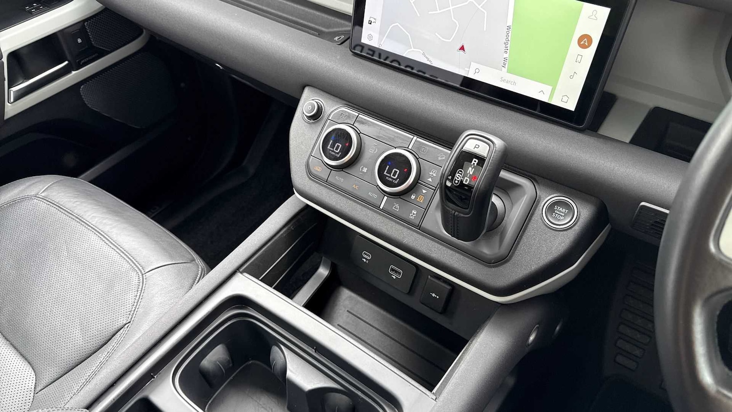 Used Land Rover Defender 2022 for sale - 76460642: Photo 13