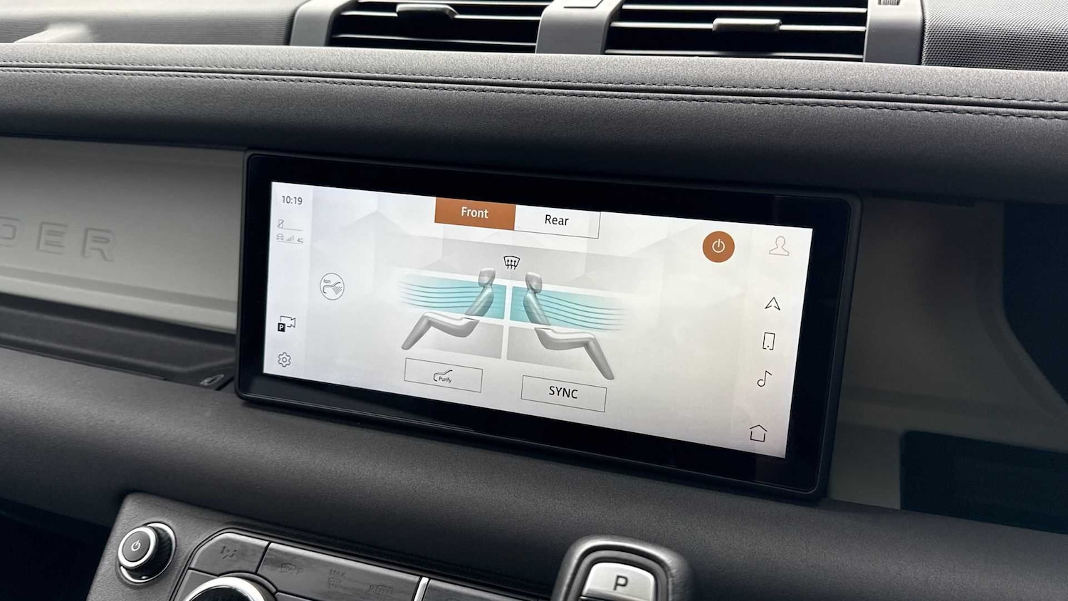 Used Land Rover Defender 2022 for sale - 76460642: Photo 30