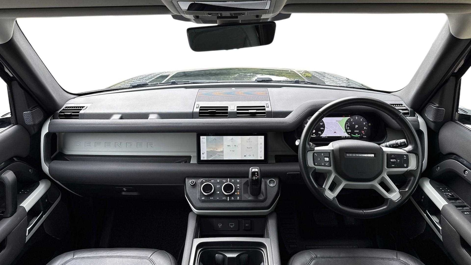 Used Land Rover Defender 2022 for sale - 76460642: Photo 9