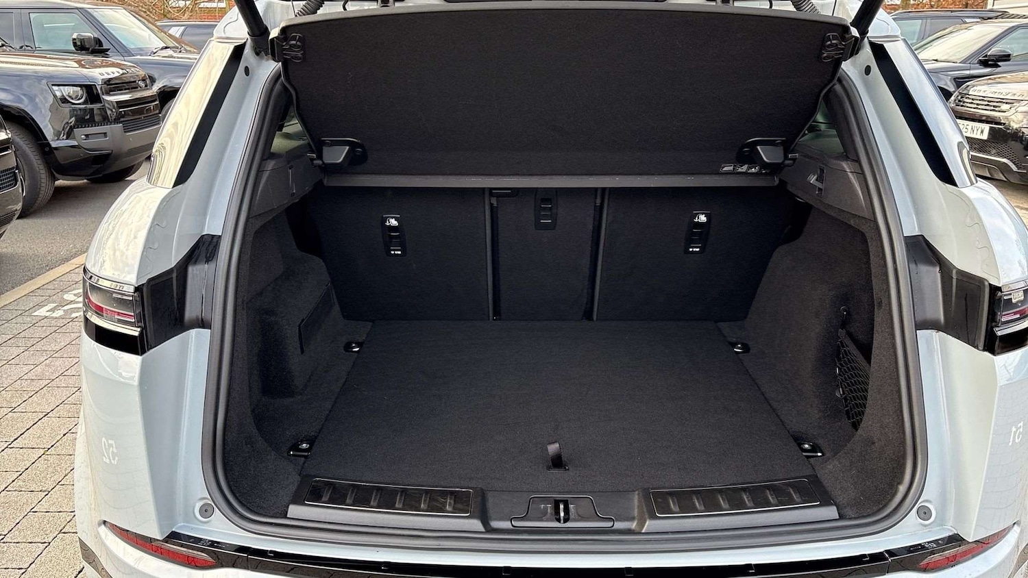 Used Land Rover Range Rover Evoque 2023 for sale - 76955209: Photo 10