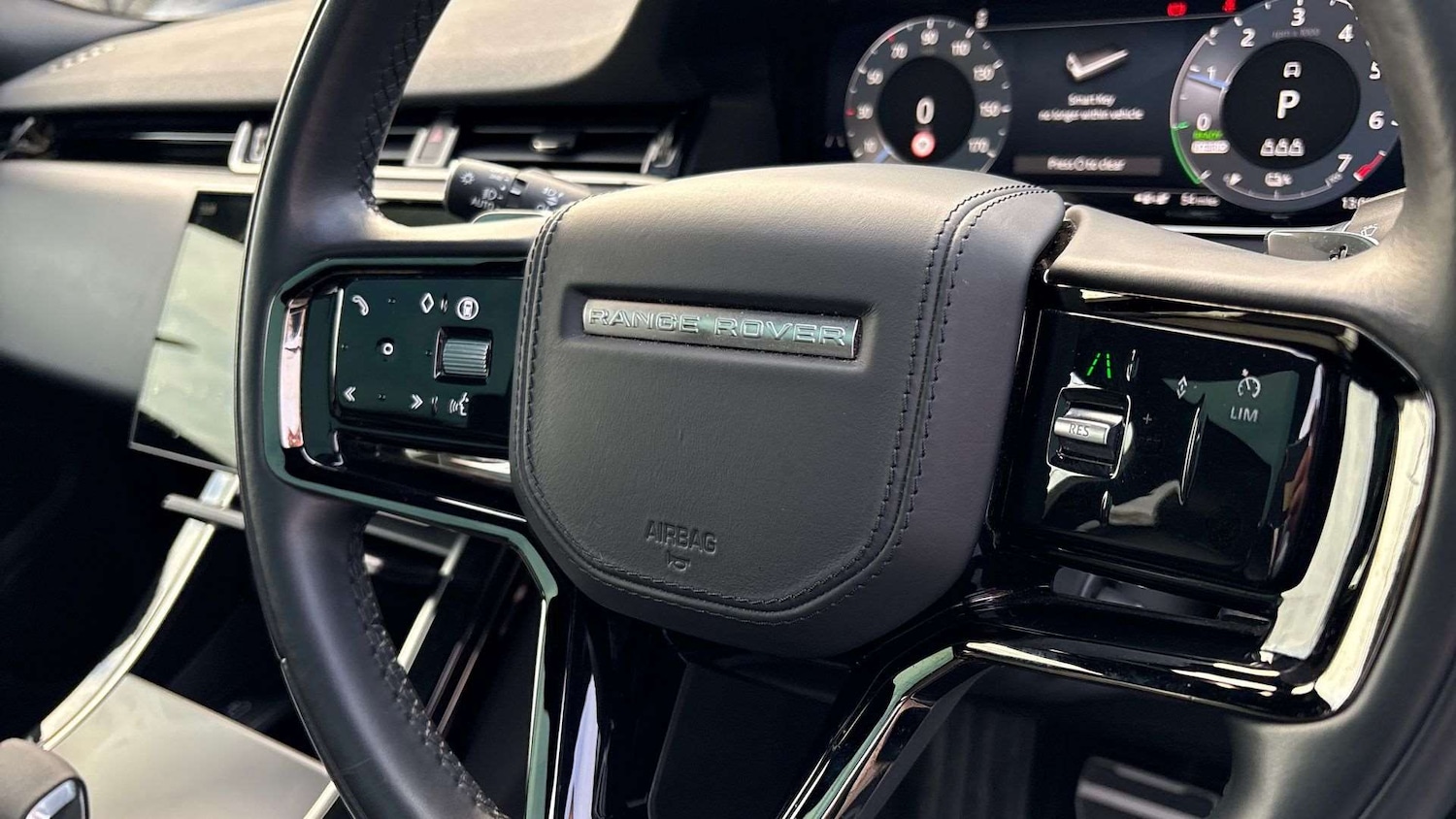 Used Land Rover Range Rover Evoque 2023 for sale - 76955209: Photo 29